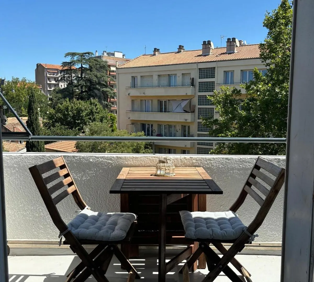 Le Five Lägenhet Aix-en-Provence Frankrike